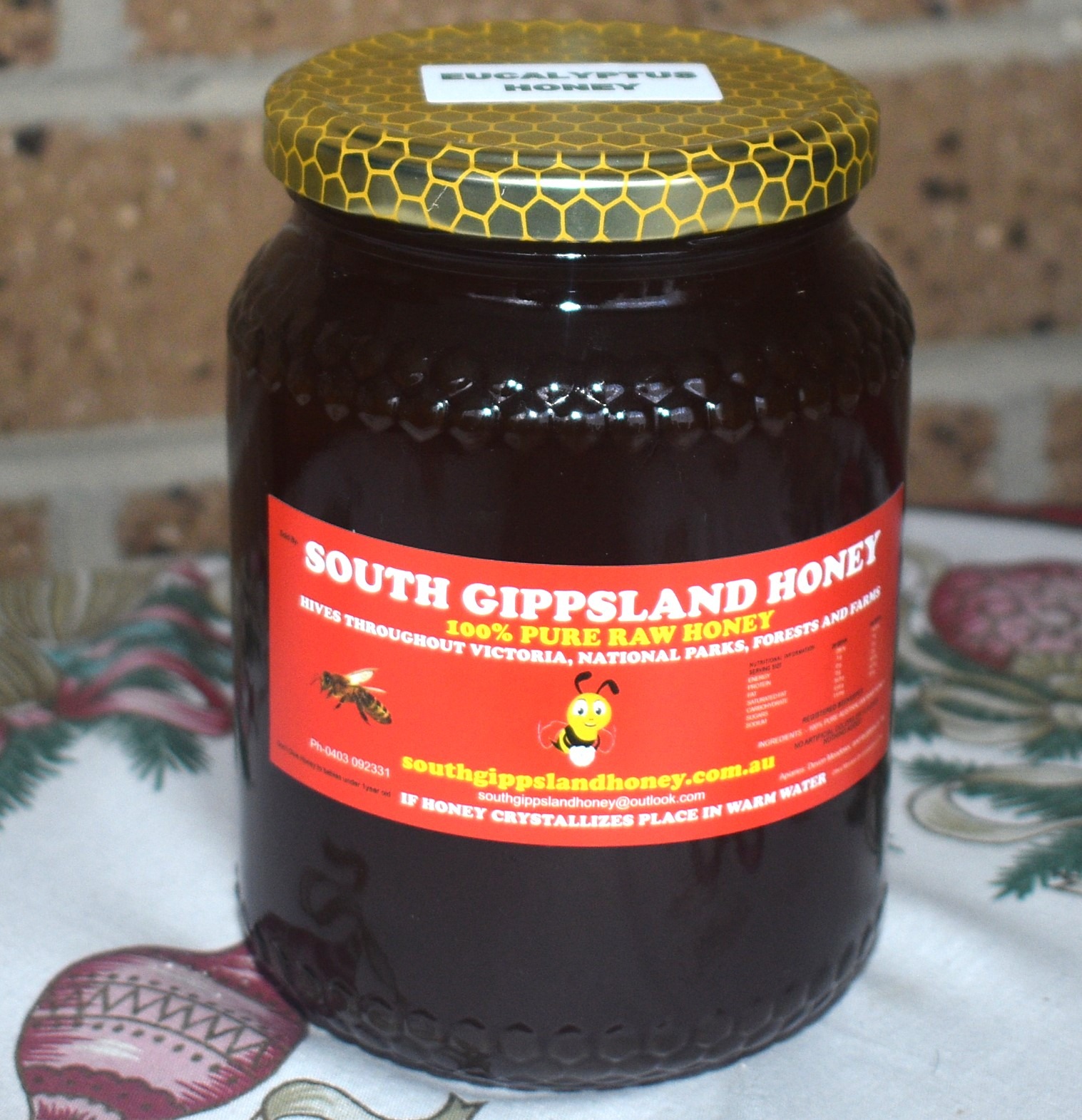 Eucalyptus Honey 1kg Glass