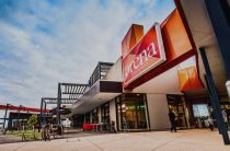 Arena Shopping Center